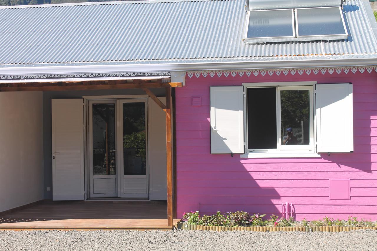 Les Cases Pres Du Lac Cilaos Exterior photo